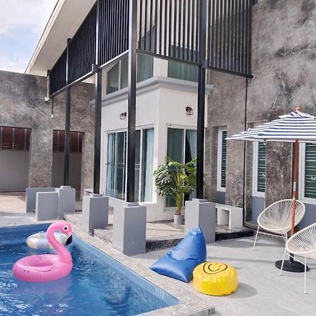 Nadda Pool Villa Ranong Ban Bang Rin Экстерьер фото