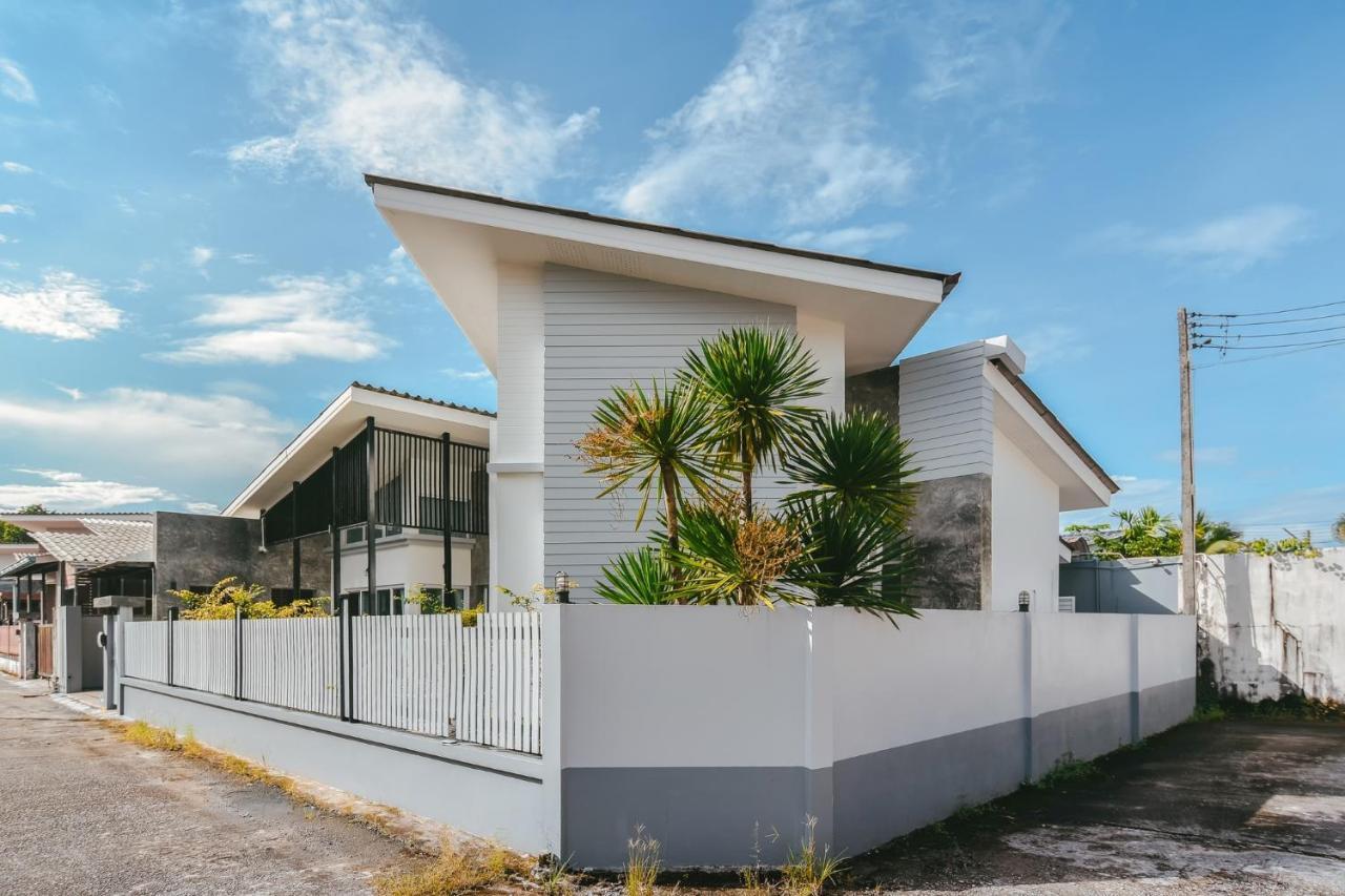 Nadda Pool Villa Ranong Ban Bang Rin Экстерьер фото